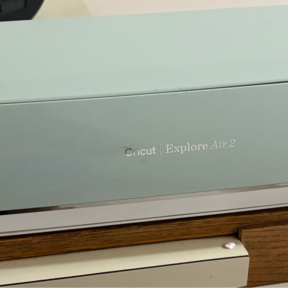Cricut Explore Air 2 in Mint Green